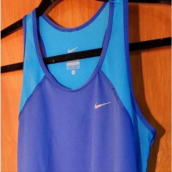 Nike  Dri-Fit sleeveless Size S - Picture 1 of 8